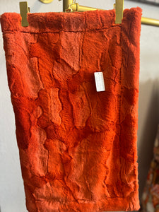 Infant Double Sided Mandarin Hide